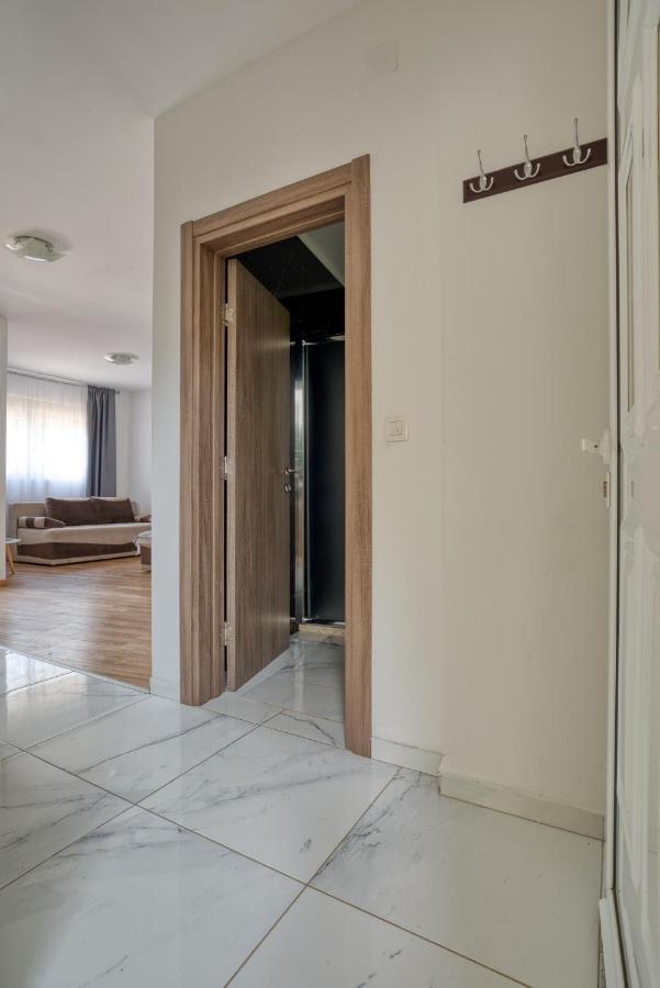 Apartmani Cukic Rafailovici Budva Exterior photo