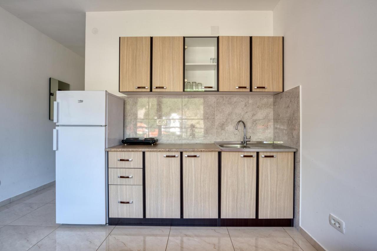 Apartmani Cukic Rafailovici Budva Exterior photo